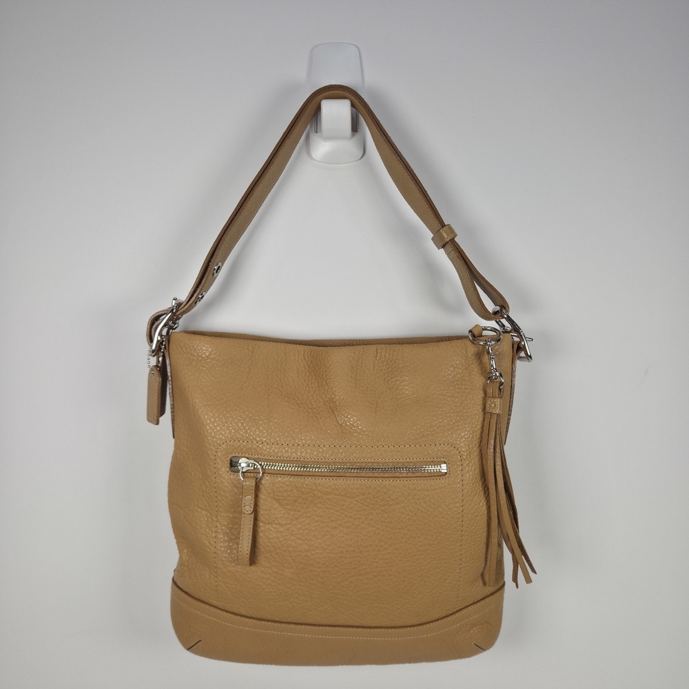 Beautiful Coach Leather Purse Shoulder Bag Tan with Tan Strap